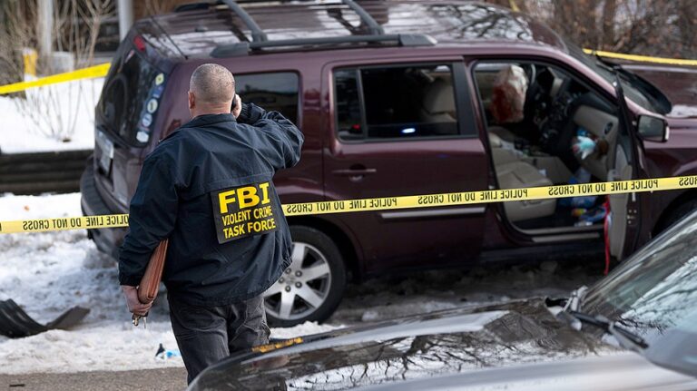 Политики США разделились во мнениях по поводу смертельного инцидента с участием ICE в Миннеаполисе