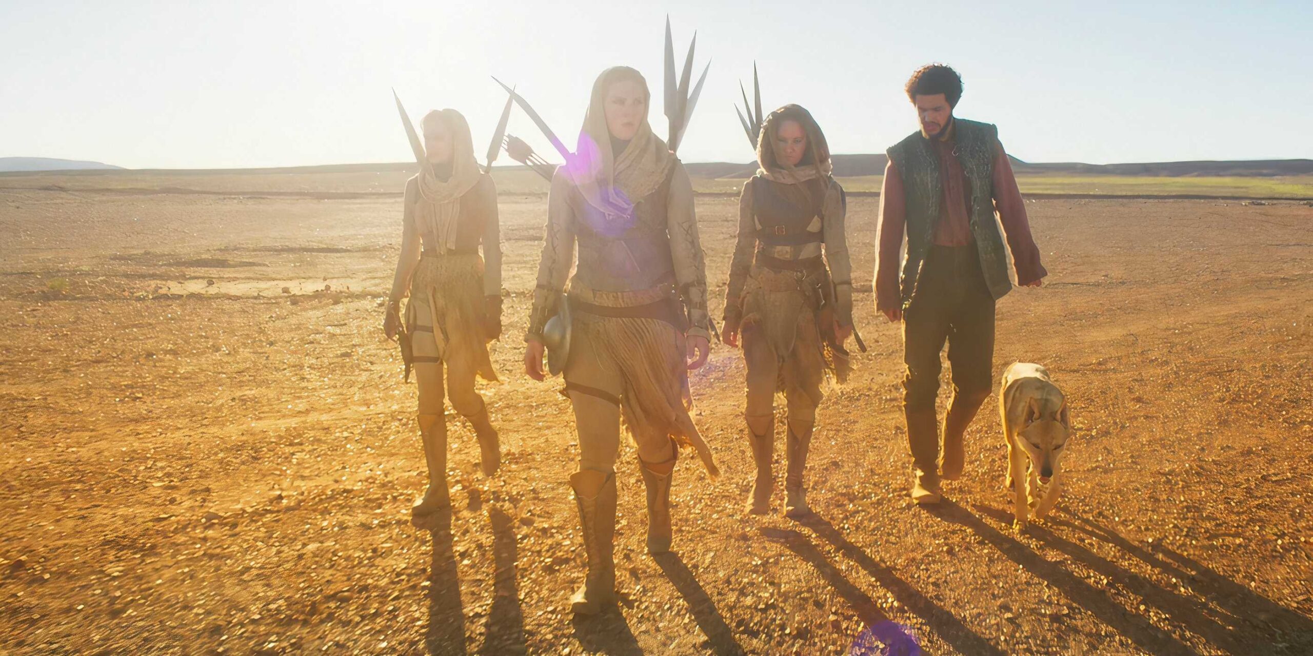 Chiad, Bain, Aviendha, Perrin Aybara, and Hopper crossing Tomon Head in The Wheel of Time