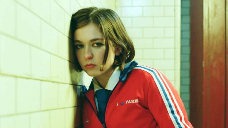 Линнелл Мейл возвращается с новым альбомом «Ricochet» и туром 2026 года: слушайте дебютный трек «Dead End»