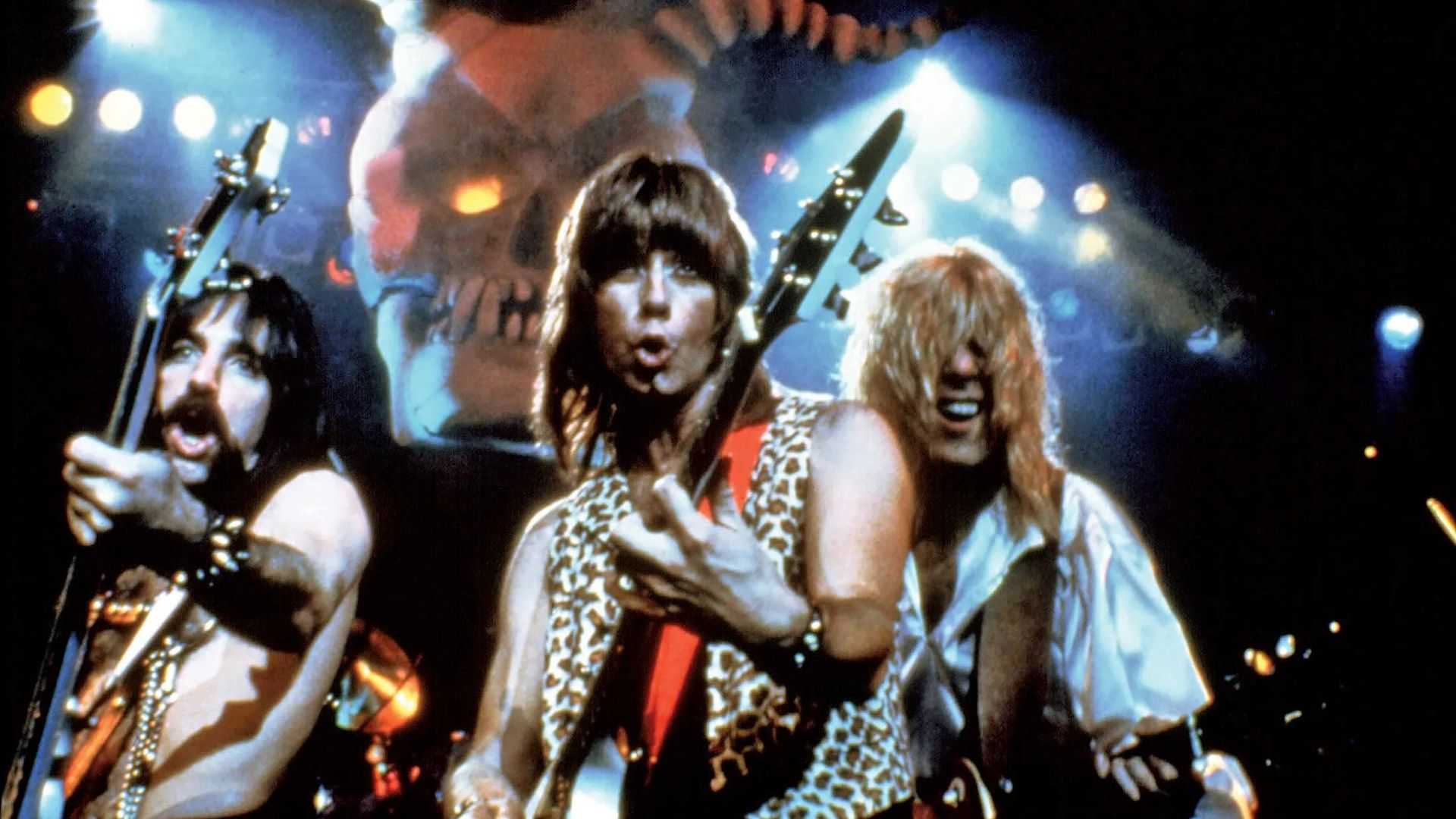 Группа на сцене в фильме "This is Spinal Tap"