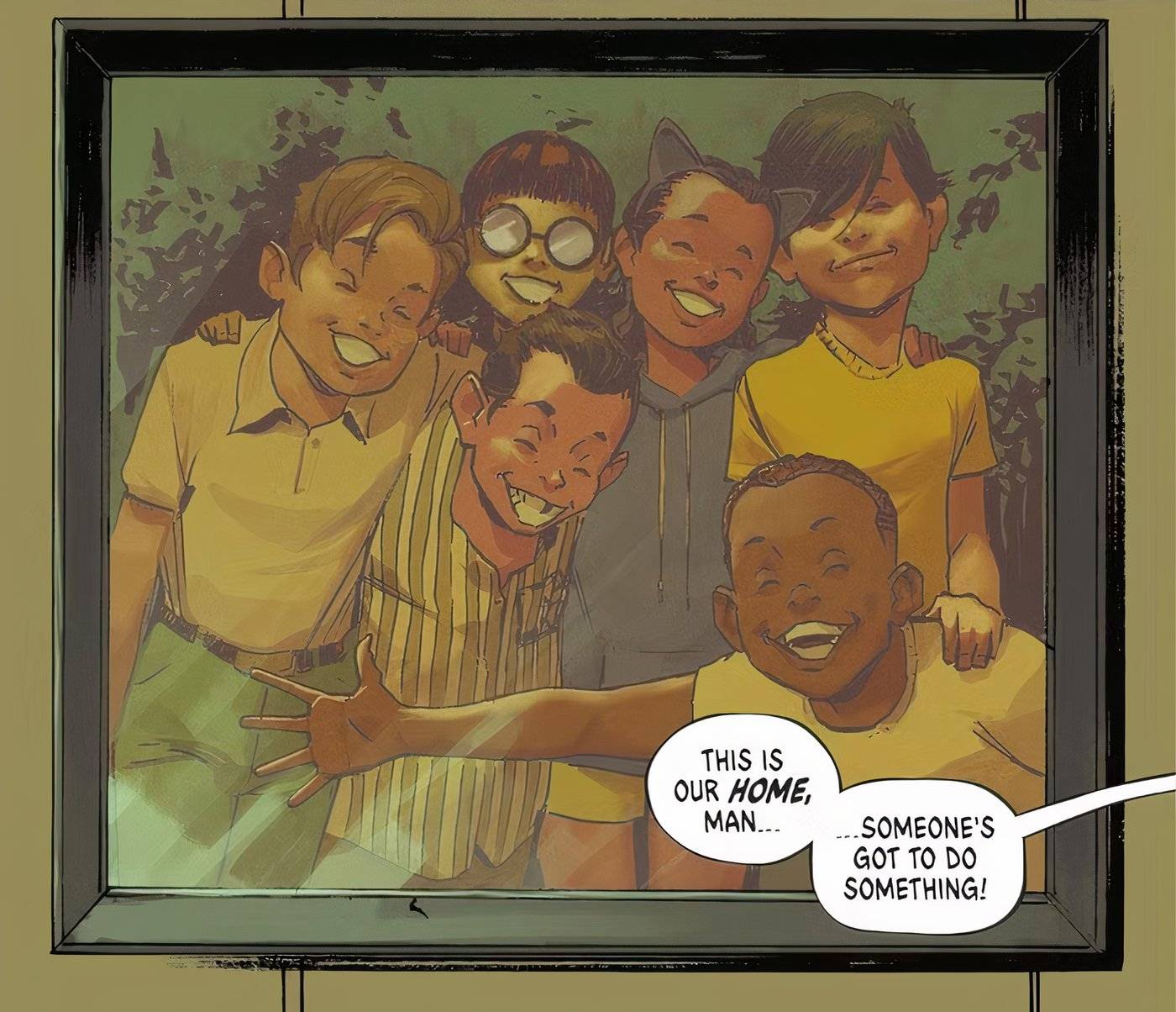 Панель комикса: Фото Брюса Уэйна и его основных злодеев из основной вселенной как друзей детства