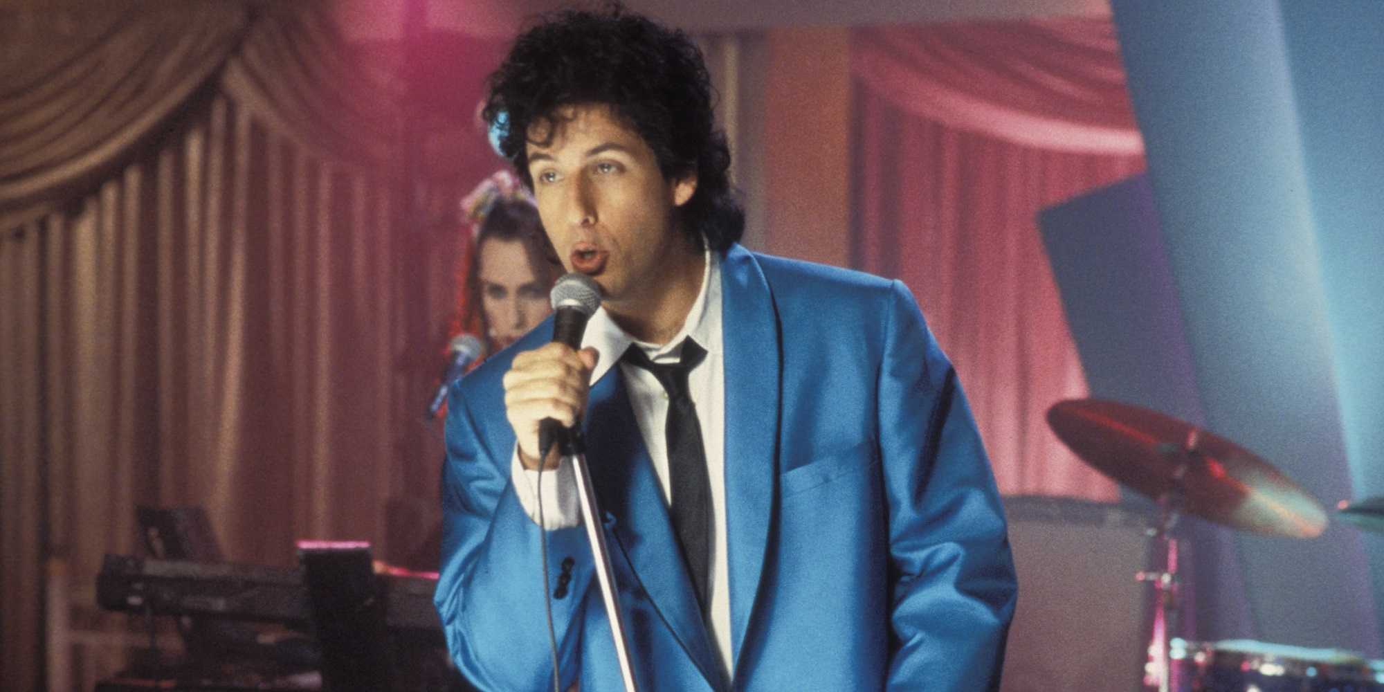 Адам Сандлер поет в фильме "The Wedding Singer"