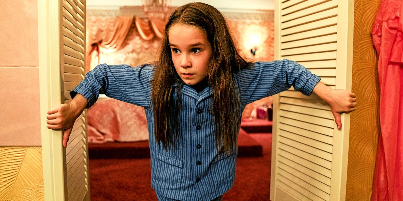 Алиша Уир в роли Матильды Вормвуд в мюзикле "Матильда" Роальда Даля