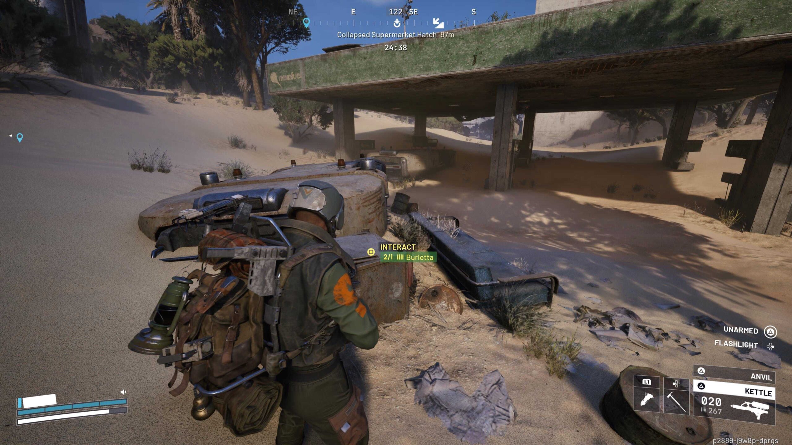 Скриншот из ARC Raiders, показывающий игрока, стоящего рядом со складом оружия для квеста "Промышленный шпионаж".