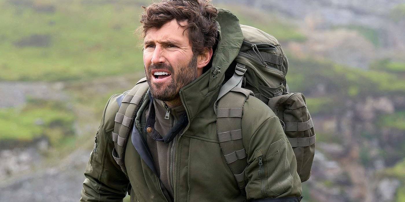 Броди Дженнер из "Самого сложного испытания для мировых спецназовцев" идет вверх по склону.