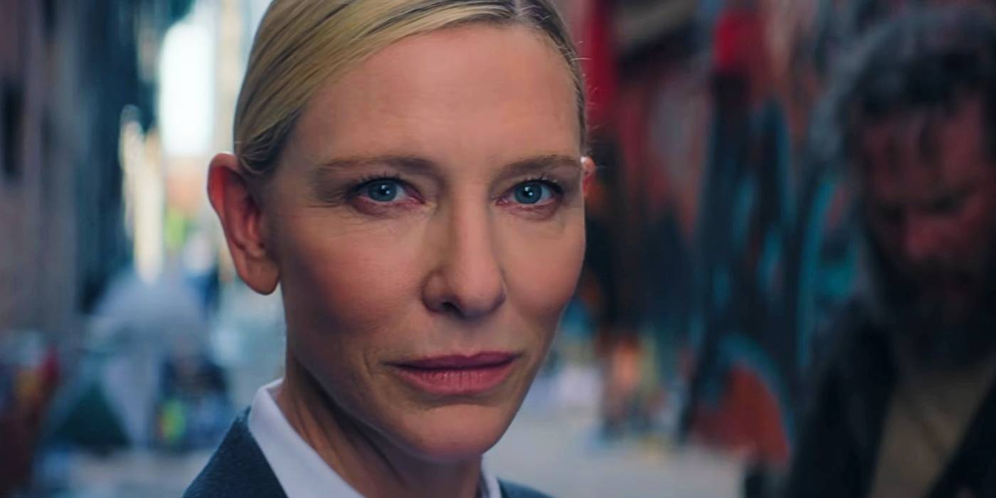 Кейт Бланшетт в роли рекрутера, играющего в "Ддакчи" в 3 сезоне "Игры в кальмара", эпизод 6