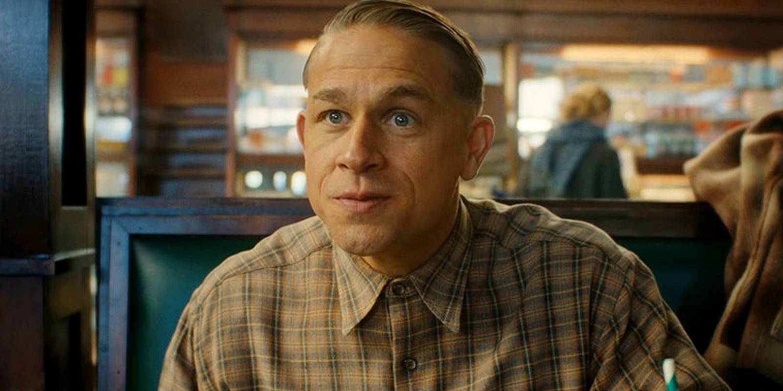 Чарли Хеннэм в роли Эда Гейна в 3-м сезоне *Monster*