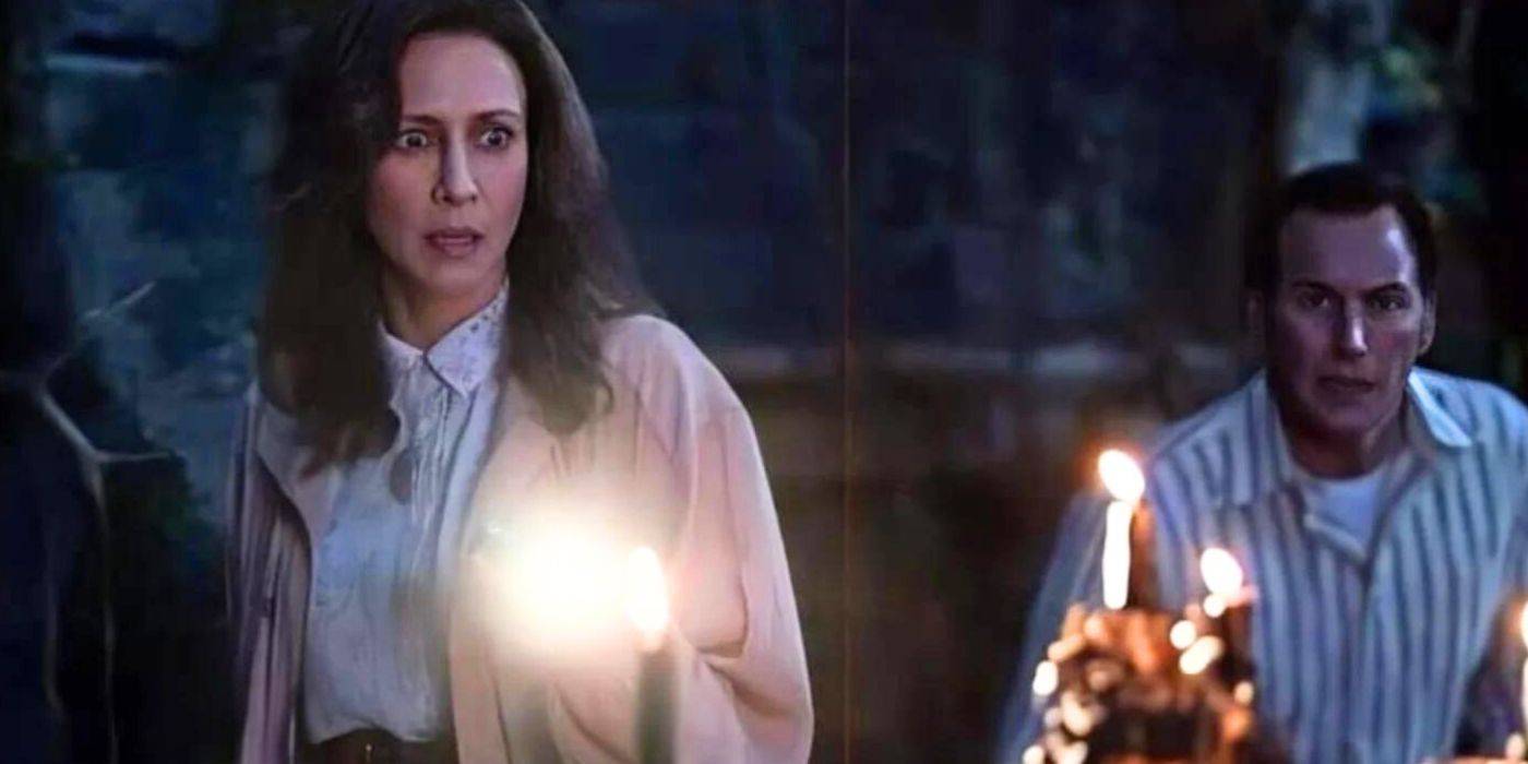 Эд (Патрик Уилсон) и Лоррейн Уоррен (Вера Фармига) выглядят испуганными в фильме "The Conjuring - The Devil Made Me Do It"