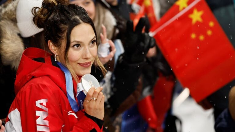 Экс-игрок НБА Энес Кантер-Фридем назвал Ейлин Гу «предательницей» за выбор выступать за Китай на Олимпиаде