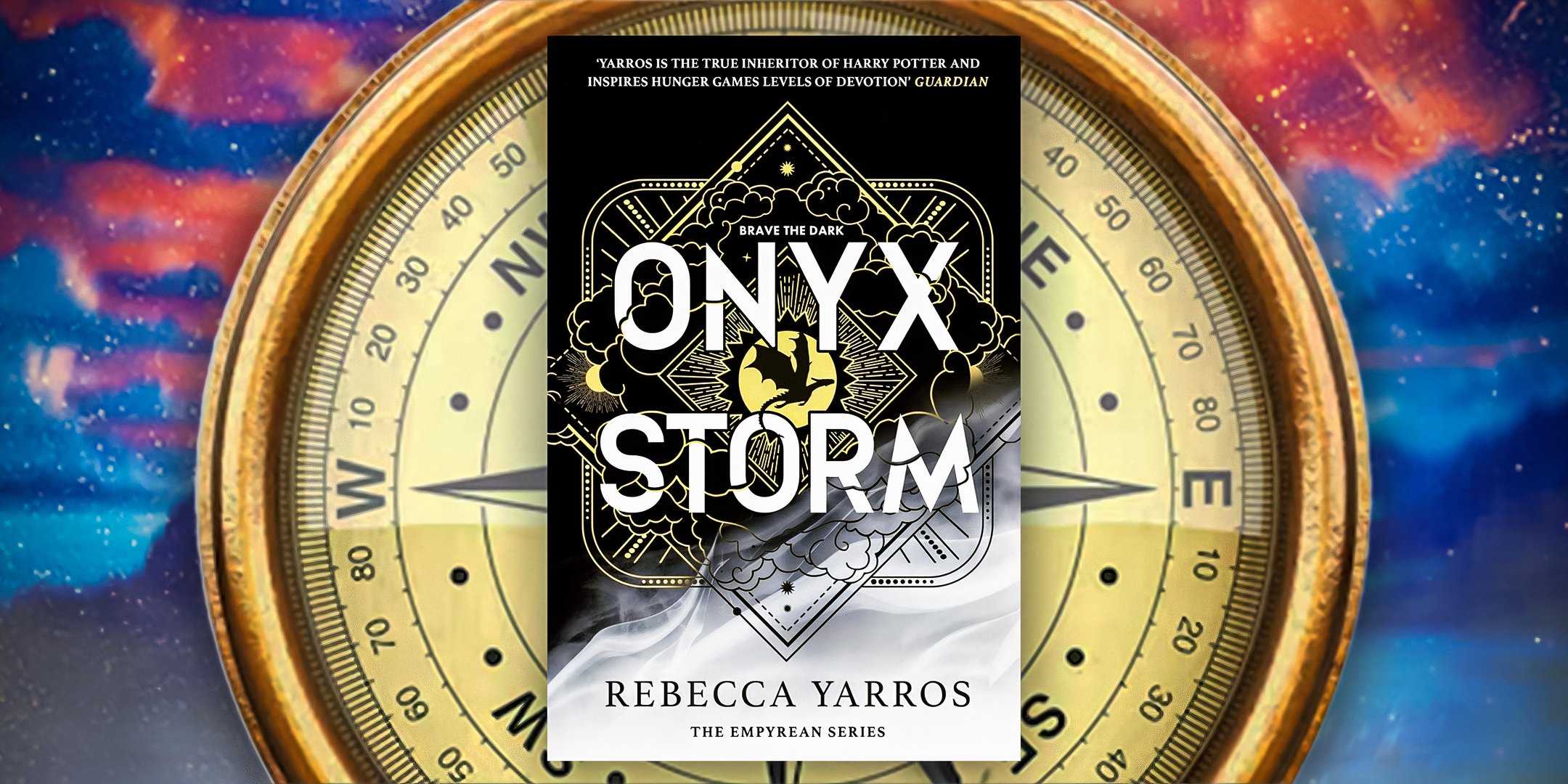 Обложка книги "Onyx Storm" Ребекки Яррос, фон в виде компаса