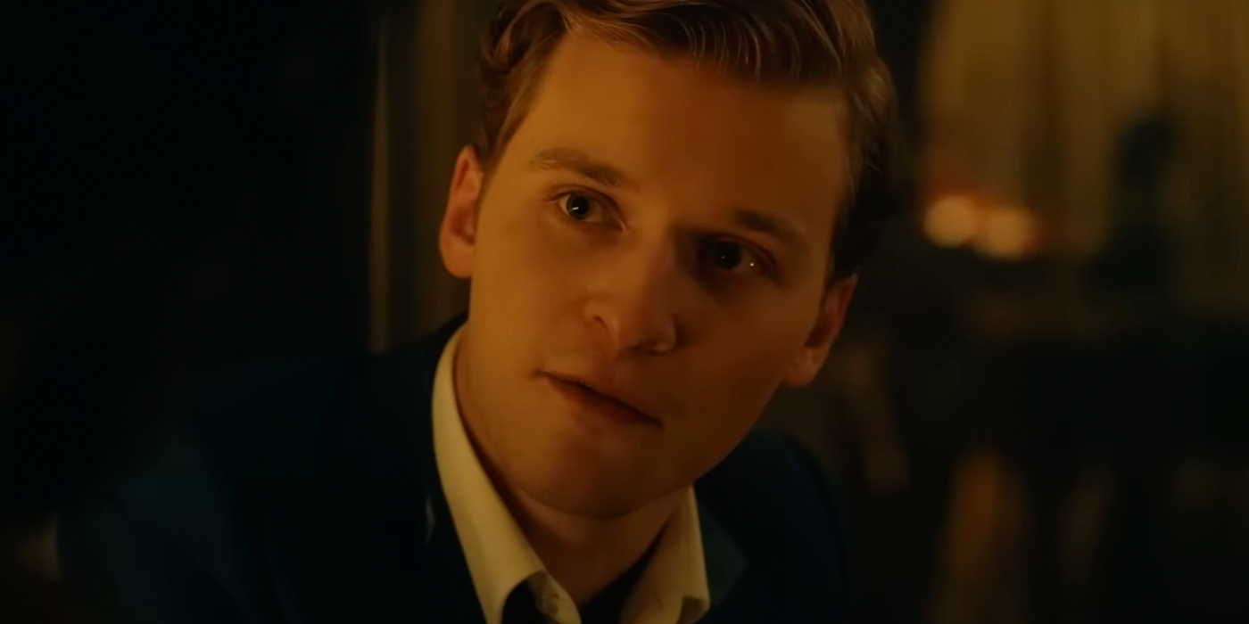 Фред Хечингер в роли Хамелеона в фильме "Охотник Кравен"