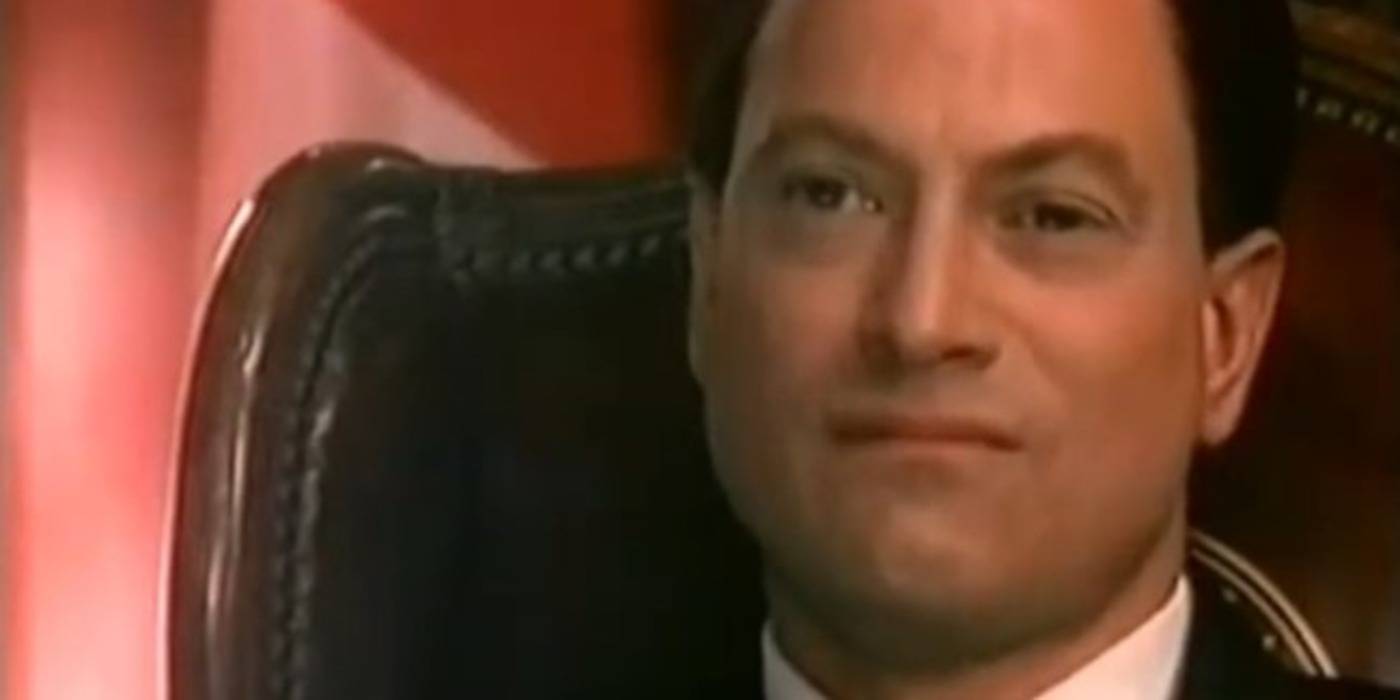 Гэри Синис в роли Джорджа К. Уоллеса в фильме "Джордж Уоллес" (1997)