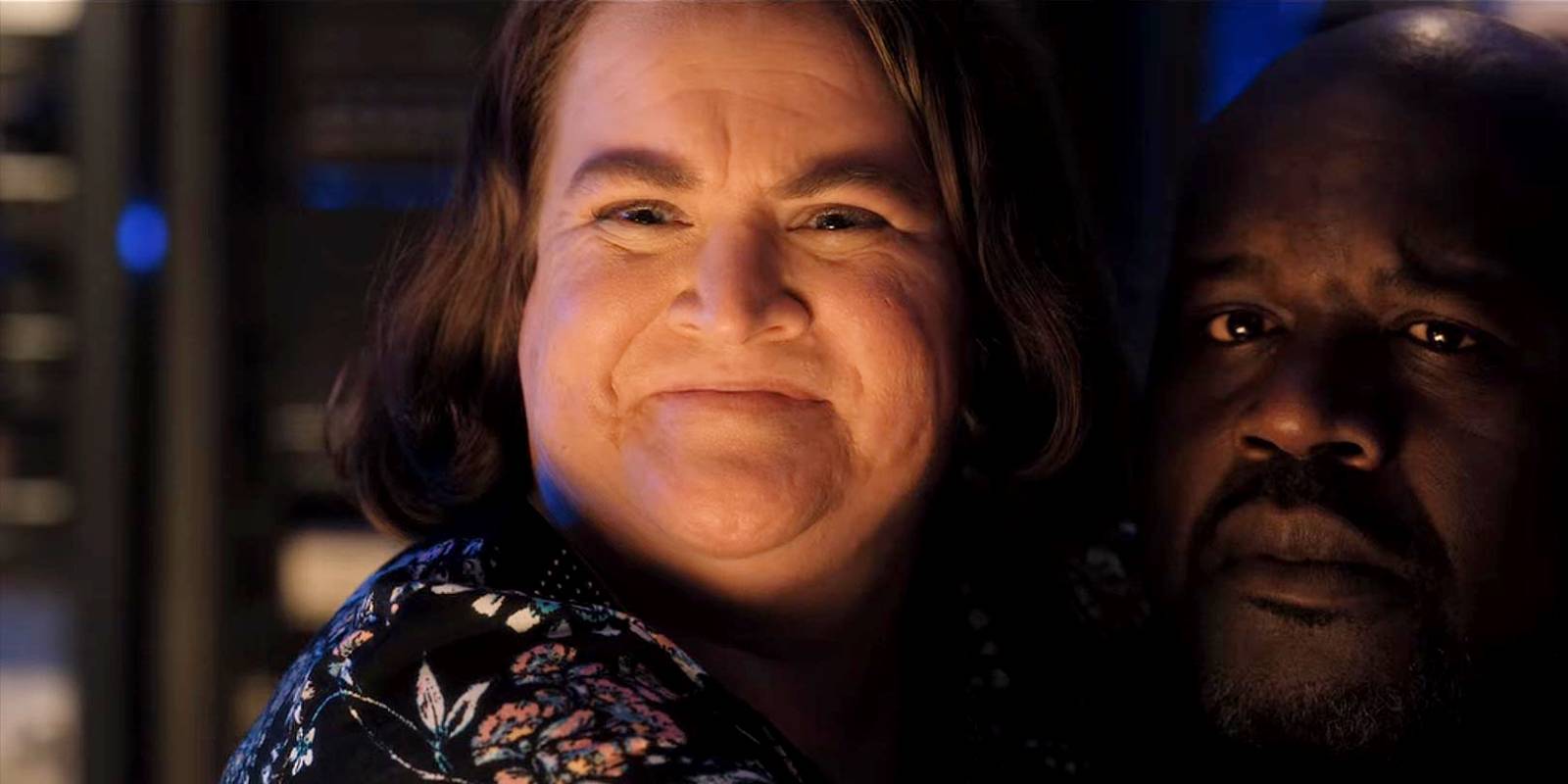 Бети Содаро и Шакил О'Нил в "Хуби Хэллоуин".