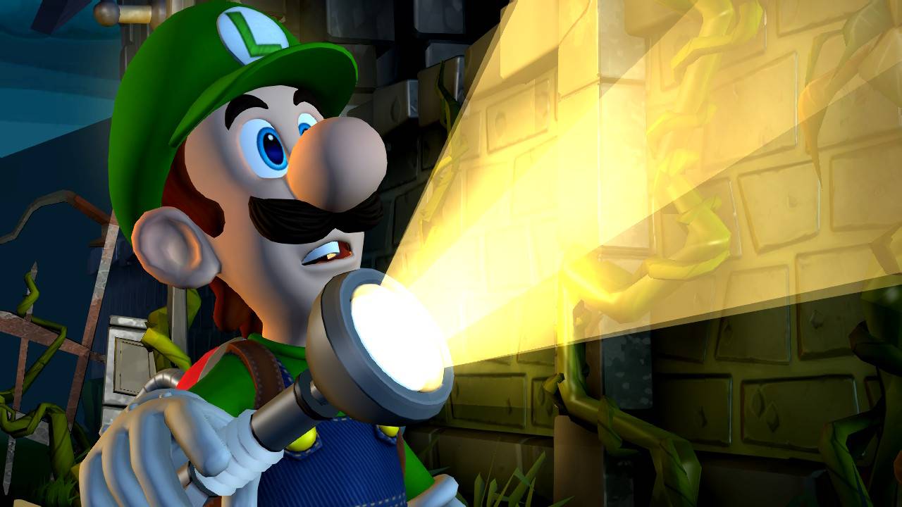 Луиджи, испуганный, указывающий фонариком в Luigi's Mansion 2 HD