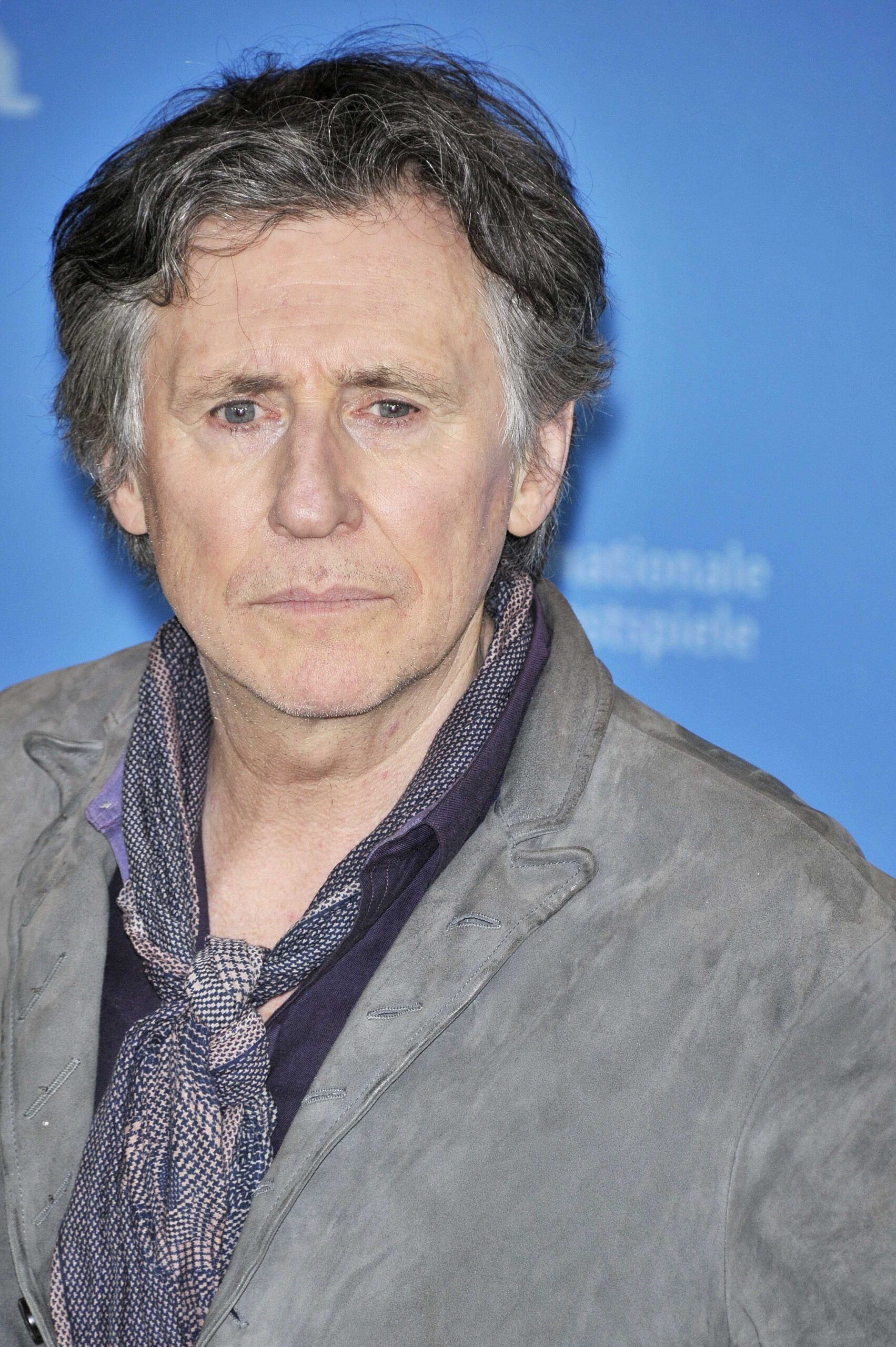 Фотография Габриэля Бёрна