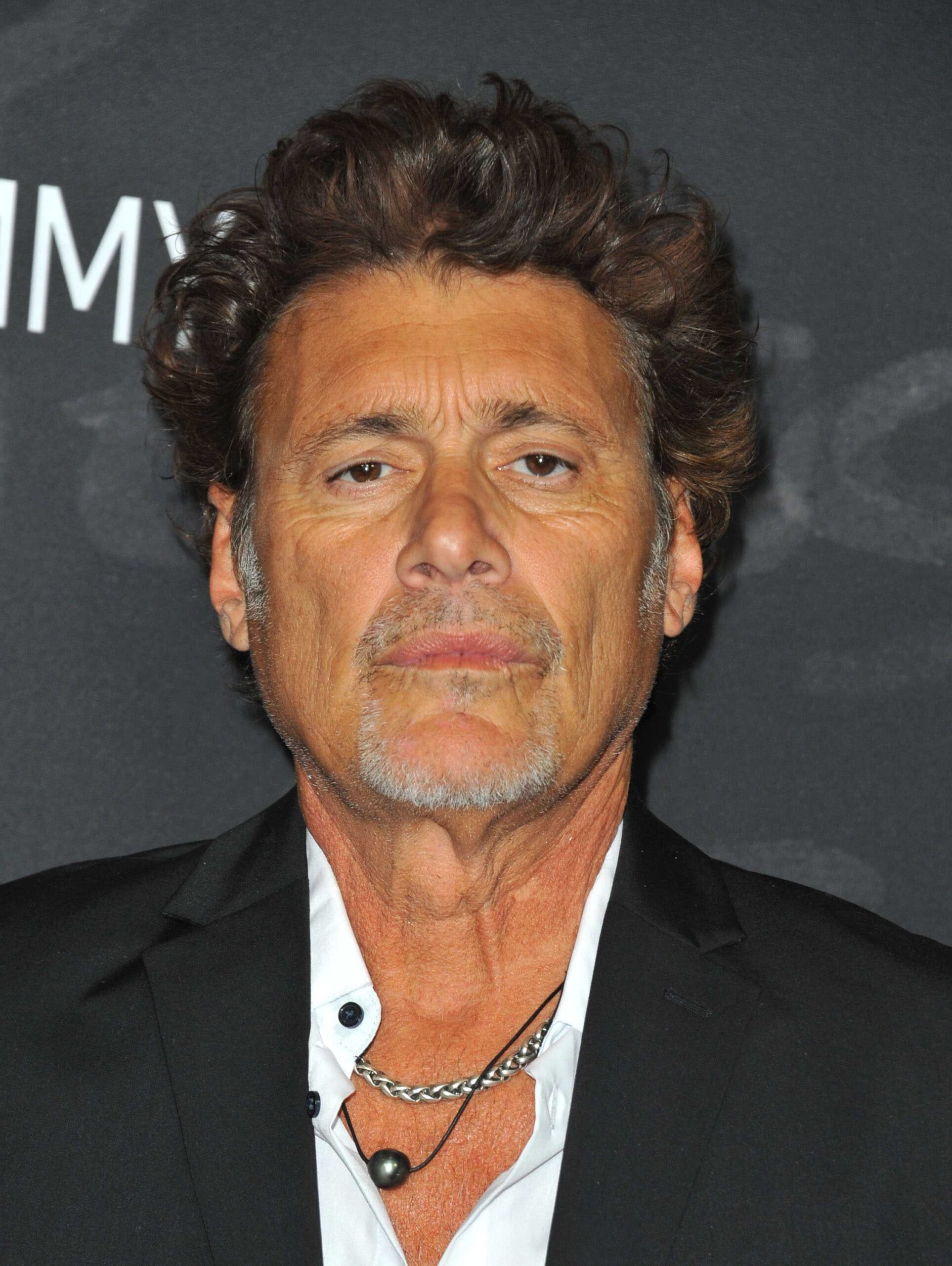 Фотография Стивена Бауэра в премьере 4-го сезона "Ray Donovan"