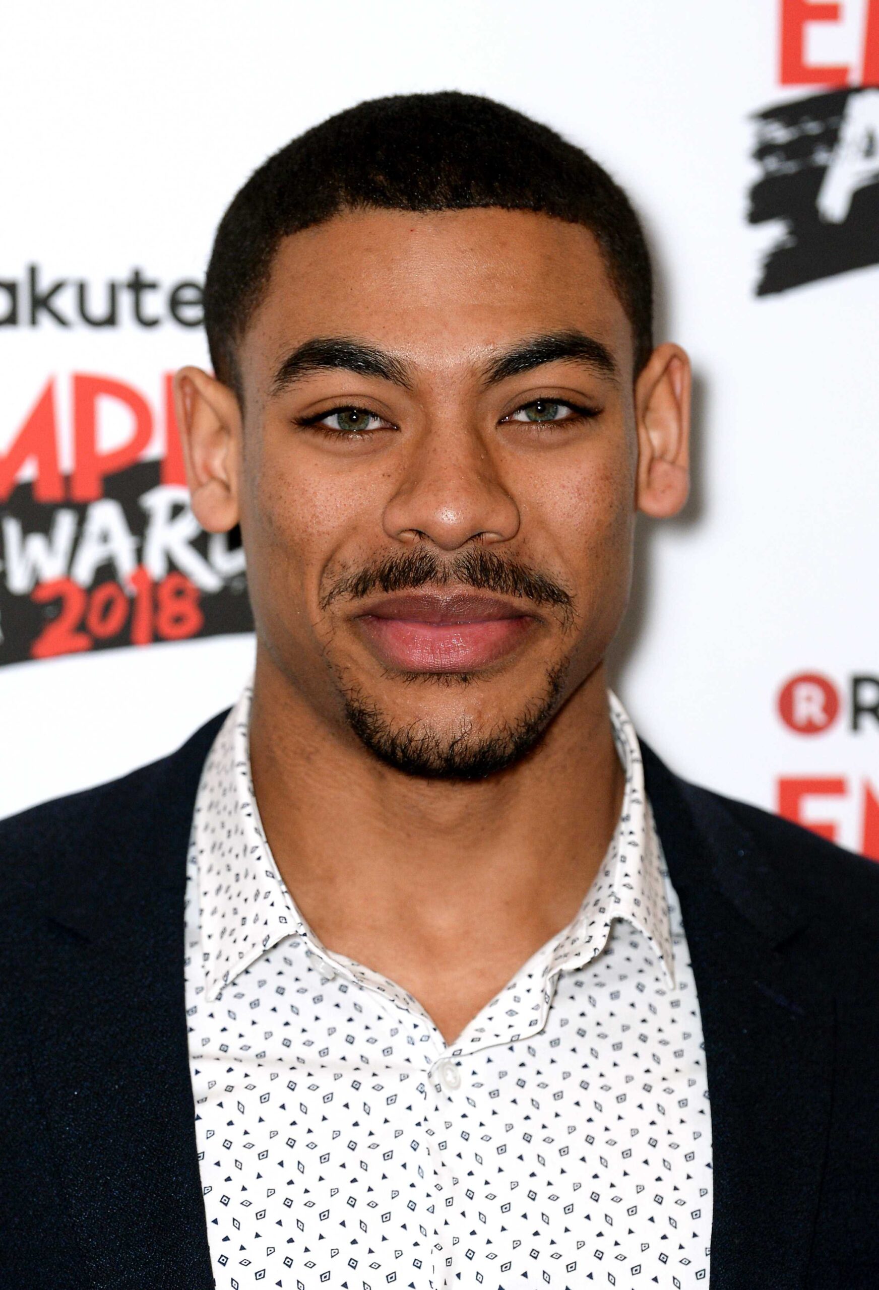 Фотография Аарона Пир**