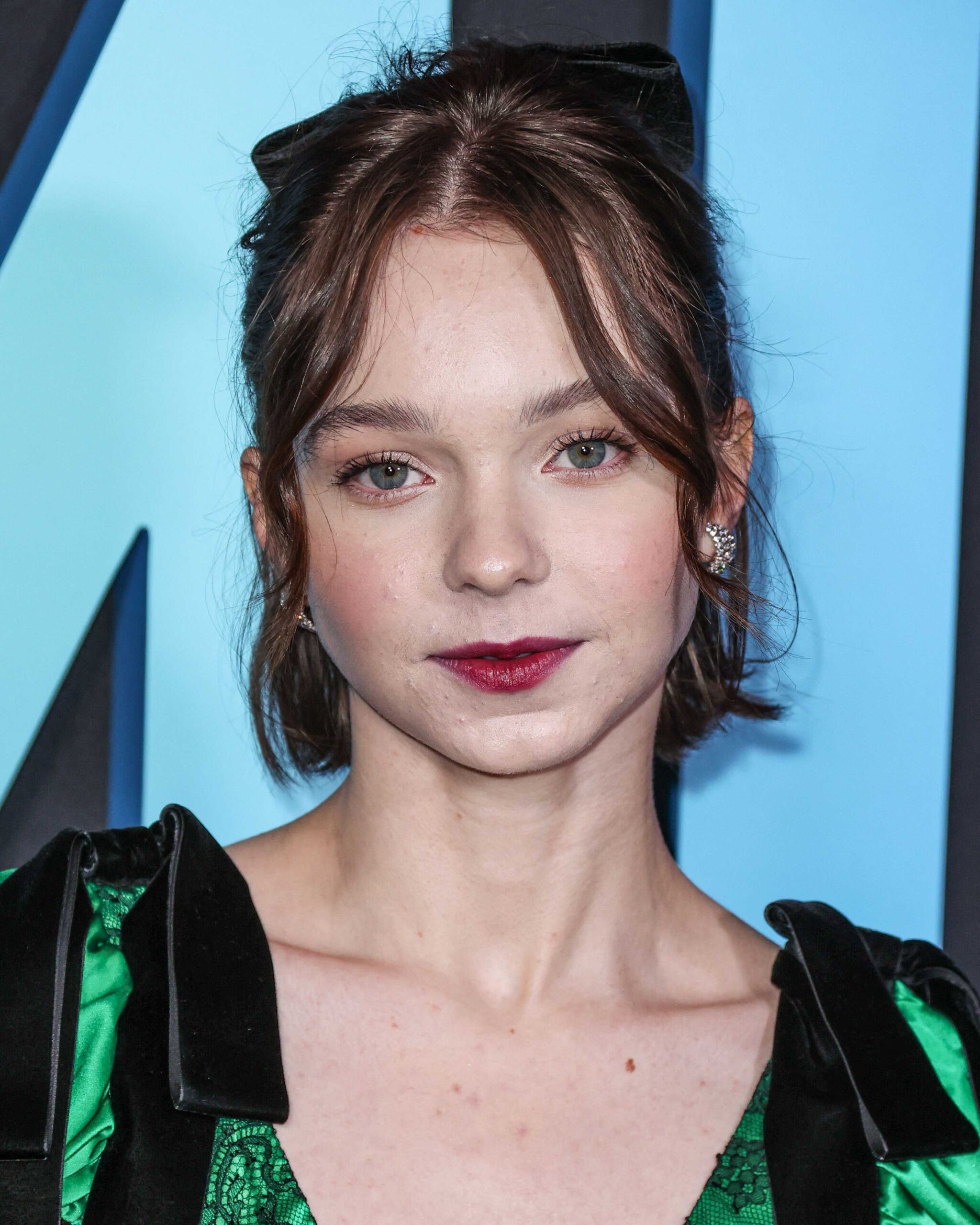 Фотография Эммы Мирс в премьере Netflix «Семья в обмен» в Лос-Анджелесе