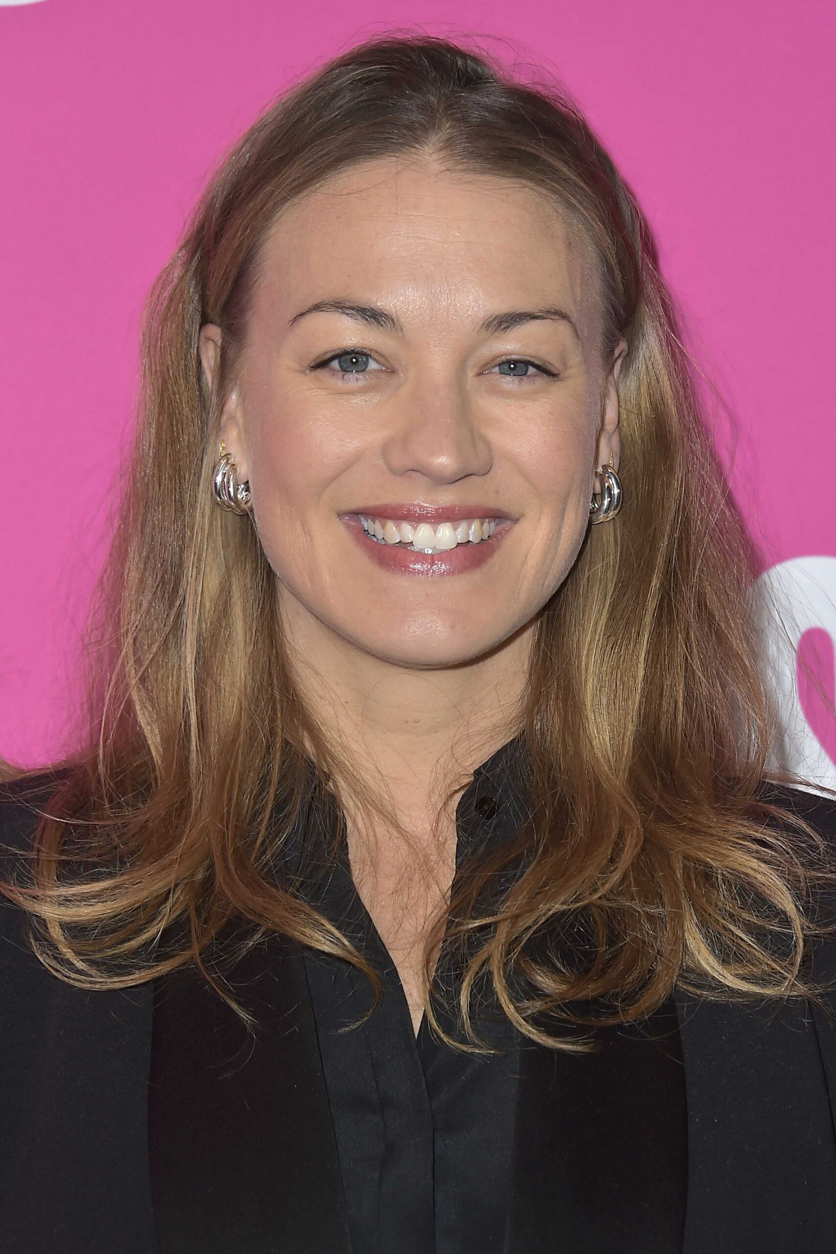 Фотография Йон Вэстраховой на премьере фильма 'Scrambled' в Лос-Анджелесе