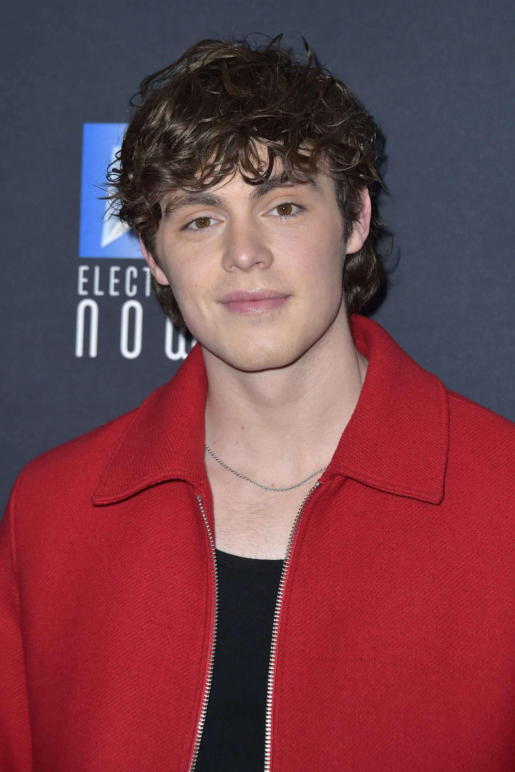 Фото Джека Чемпен в 51-м ежегодном вручении Saturn Awards в Бербанке, Калифорния