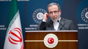 Иран подчеркивает силу в отказе от давления и готовности к диалогу