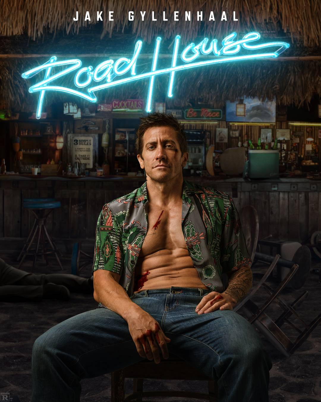 Дэк Гиллиган сидит в баре на постере Road House