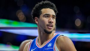 Торонто передает Джареда МакКейна в Оклахома-Сити накануне дедлайна NBA