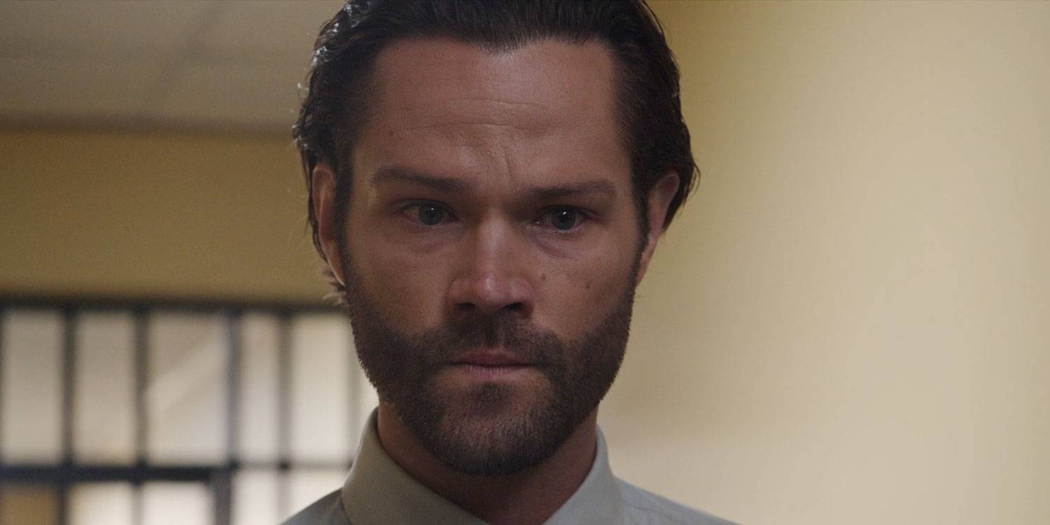 Джеред Падалекски в роли Корделла Уокера, плачущего в Walker