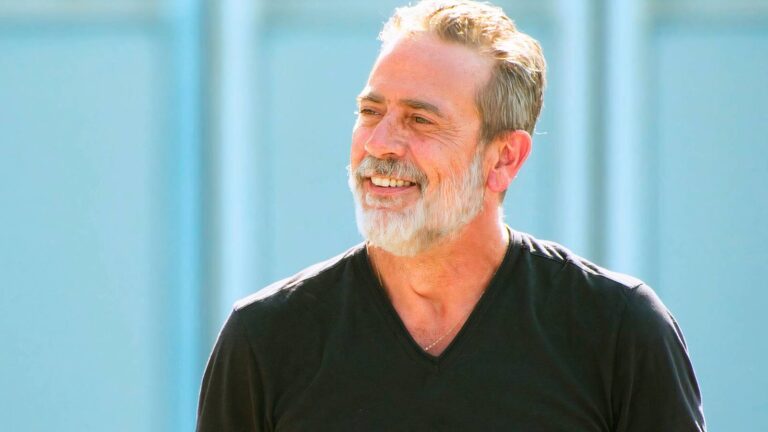 ТВ-шоу с участием ведущего «Destination X» Джеффри Д. Моргена (Он Новичок в Реалити-шоу)