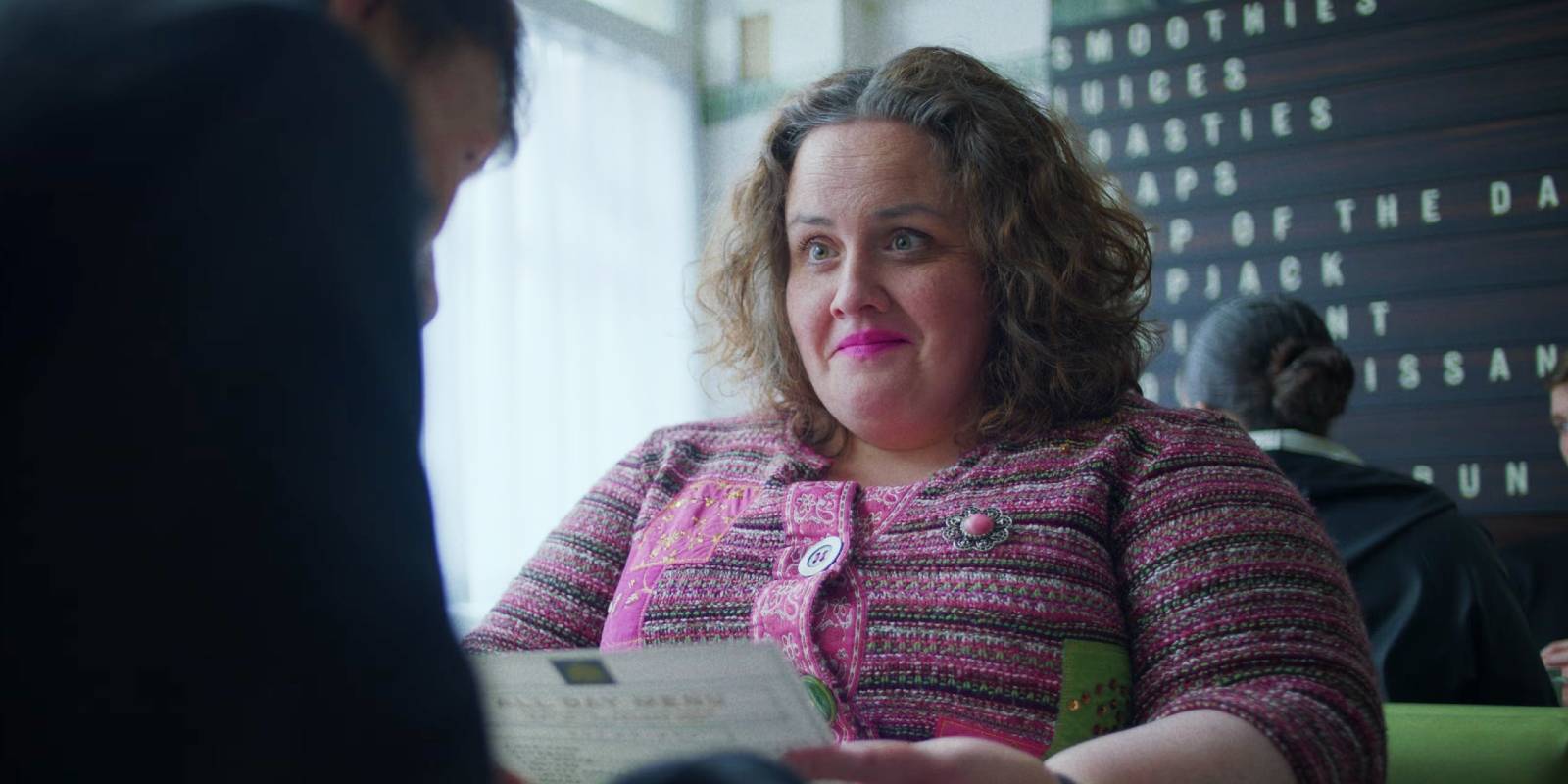 Джессика Ганнинг в роли Марты в Baby Reindeer