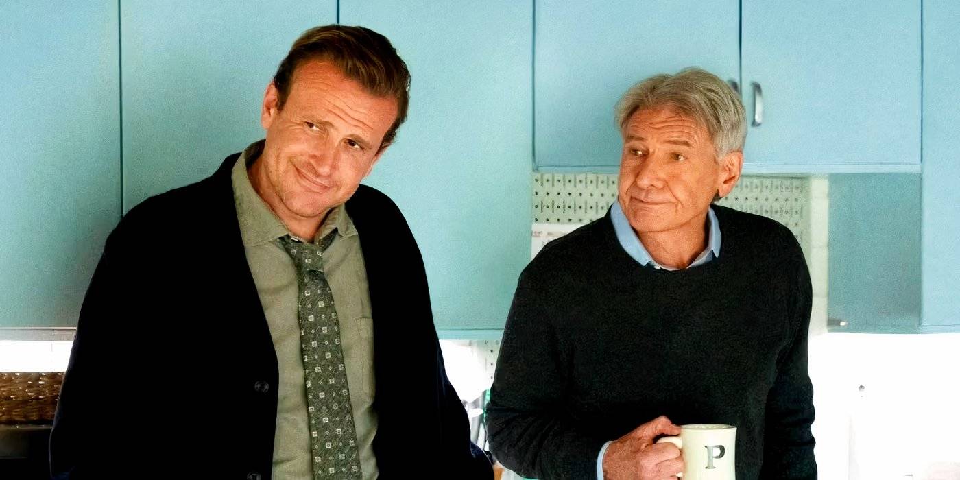 Джимми (Джейсон Сегель) и Пол (Гари Олдман) на кухне в "Shrinking"