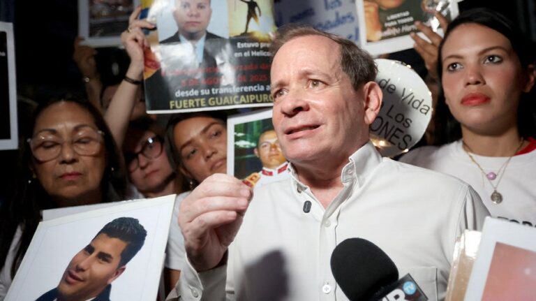 Венесуэльский оппозиционер был похищен после освобождения из тюрьмы, требуют его немедленного освобождения