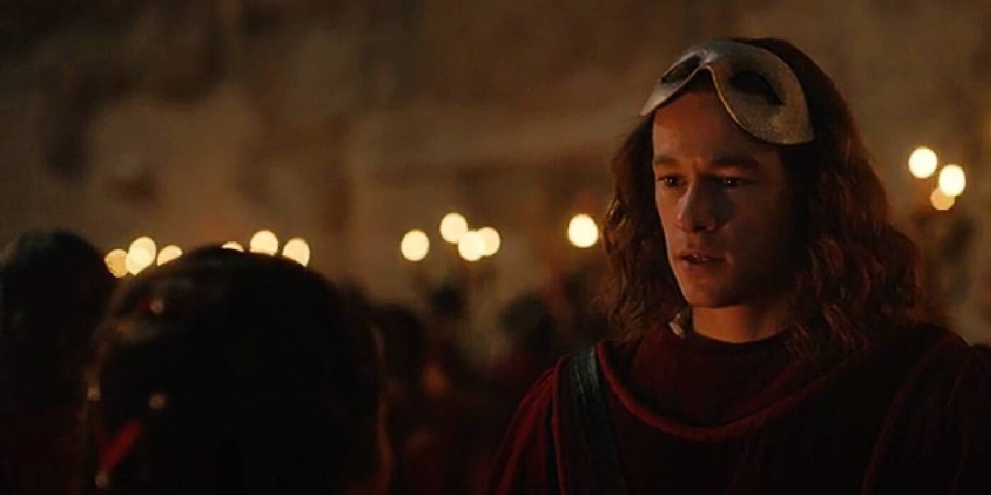 Кайл Эллен в роли Ромео на костюмированной вечеринке в фильме «Розалина»