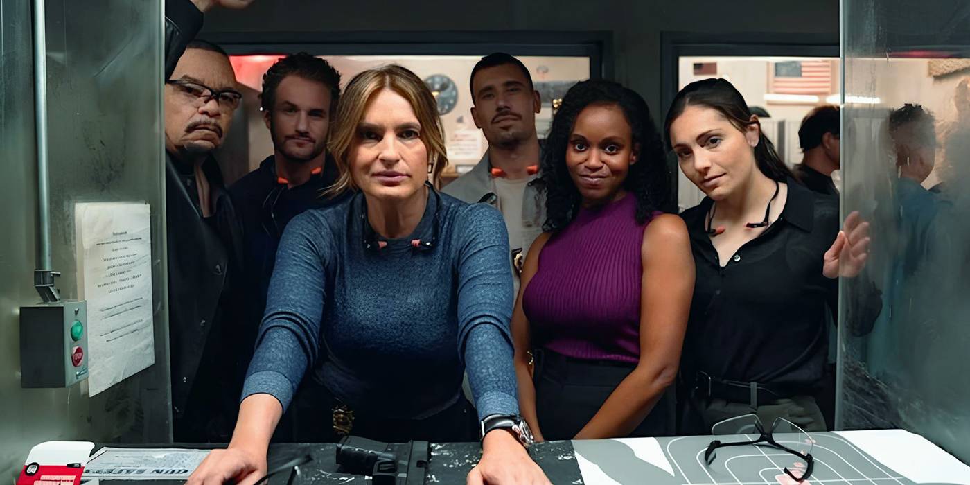 Актеры сериала Law & Order SVU на стрельбище, все смотрят в камеру