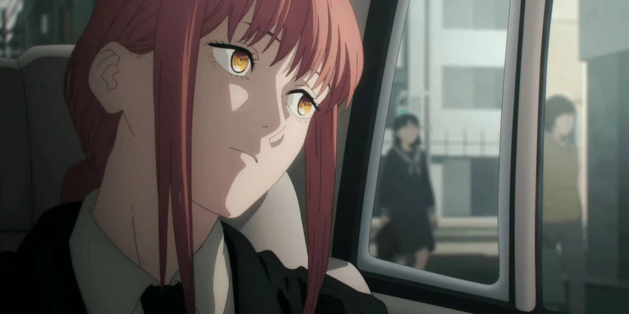 Макима в машине