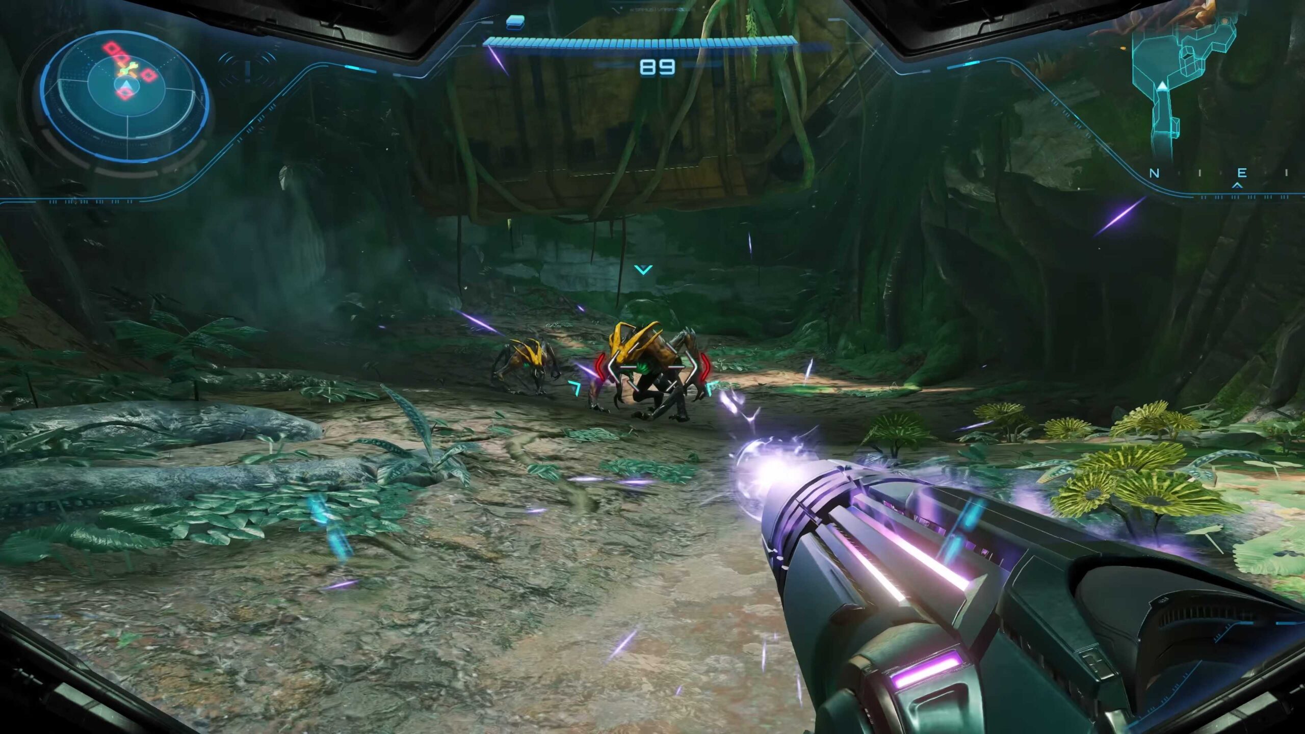 Скриншот, показывающий, как Самус нацеливается на врага во время боя в Metroid Prime 4 Beyond.