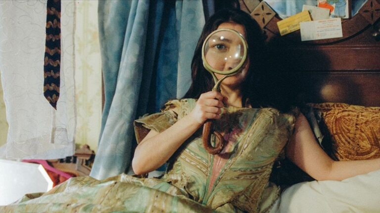 Mitski анонсировала международное турне 2026 года и представила новый сингл «I’ll Change for You»