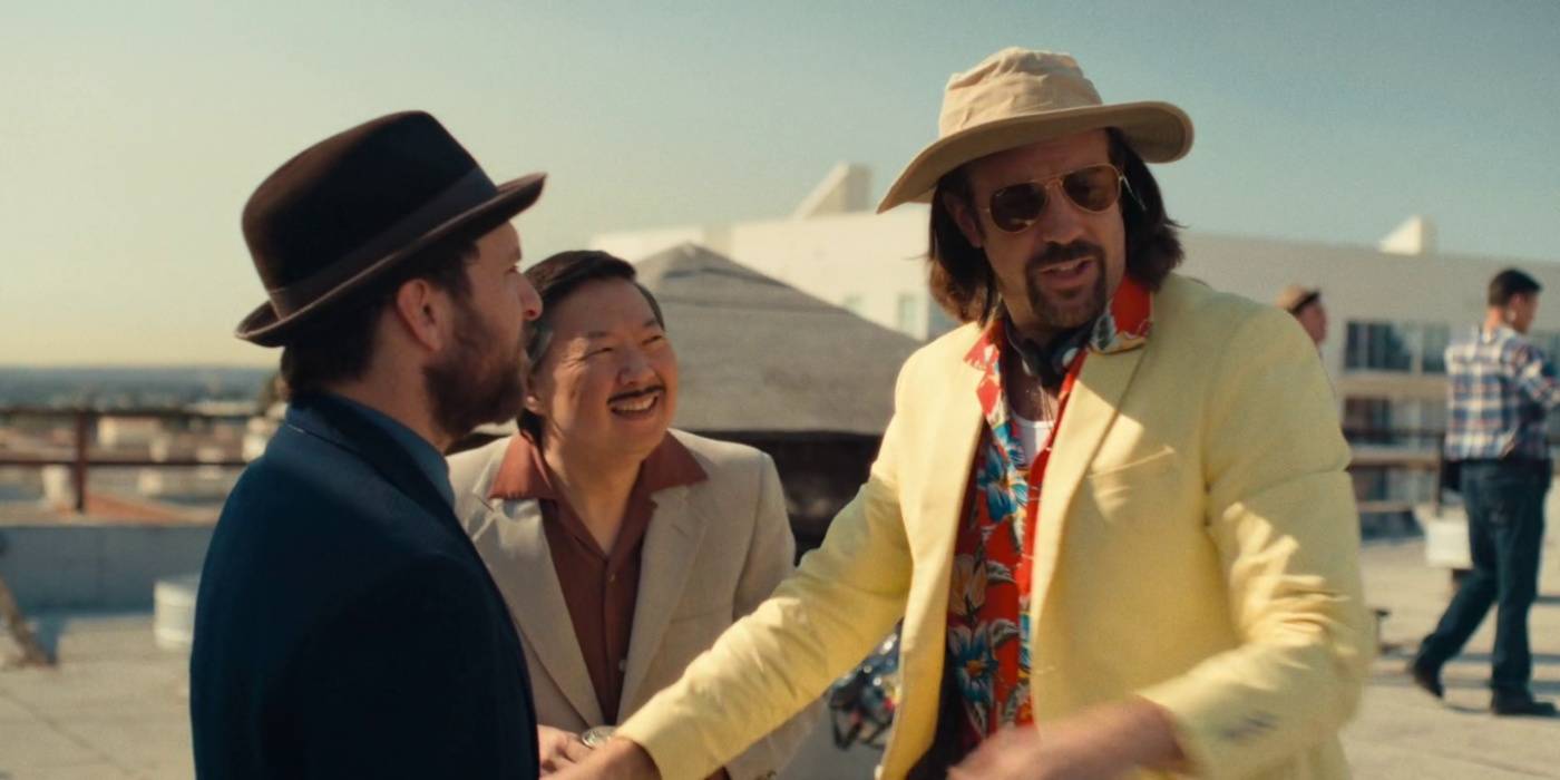 Латте (Чарли Дэй) и Люкс (Джейсон Судейкис) на съемочной площадке фильма в *Fool's Paradise*