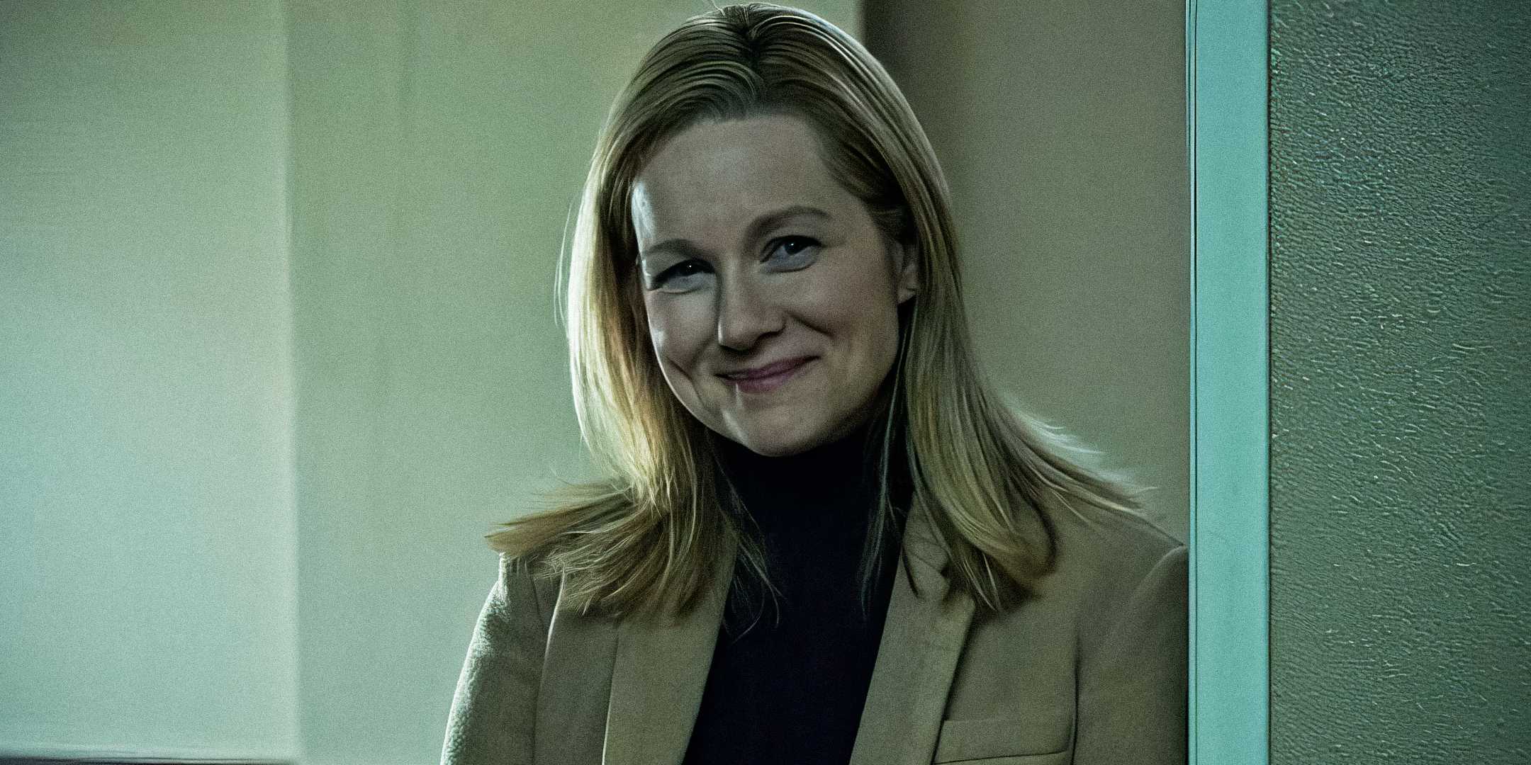 Netflix's-New-Ozark-Replacement-Show-Has-Rare-Two-Week-Streak-At-The-Top-Of-Global-Streaming-Charts-v1