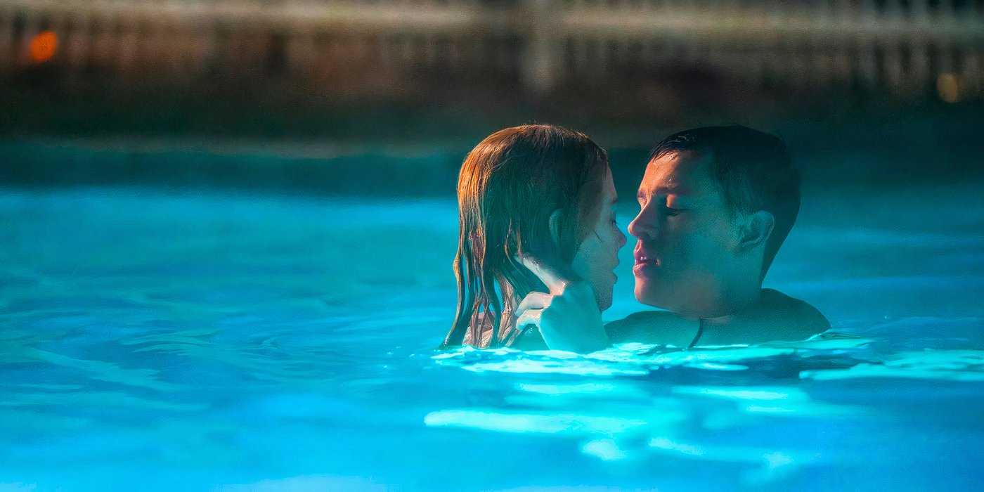 Николь Кидман и Харрис Дикинсон, готовящиеся поцеловаться в бассейне в фильме Babygirl