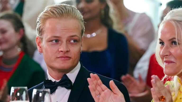 В Норвегии готовится суд по делу сына кронпринцессы Мэтте-Мари, а новые документы по Эпштейну вызывают критику