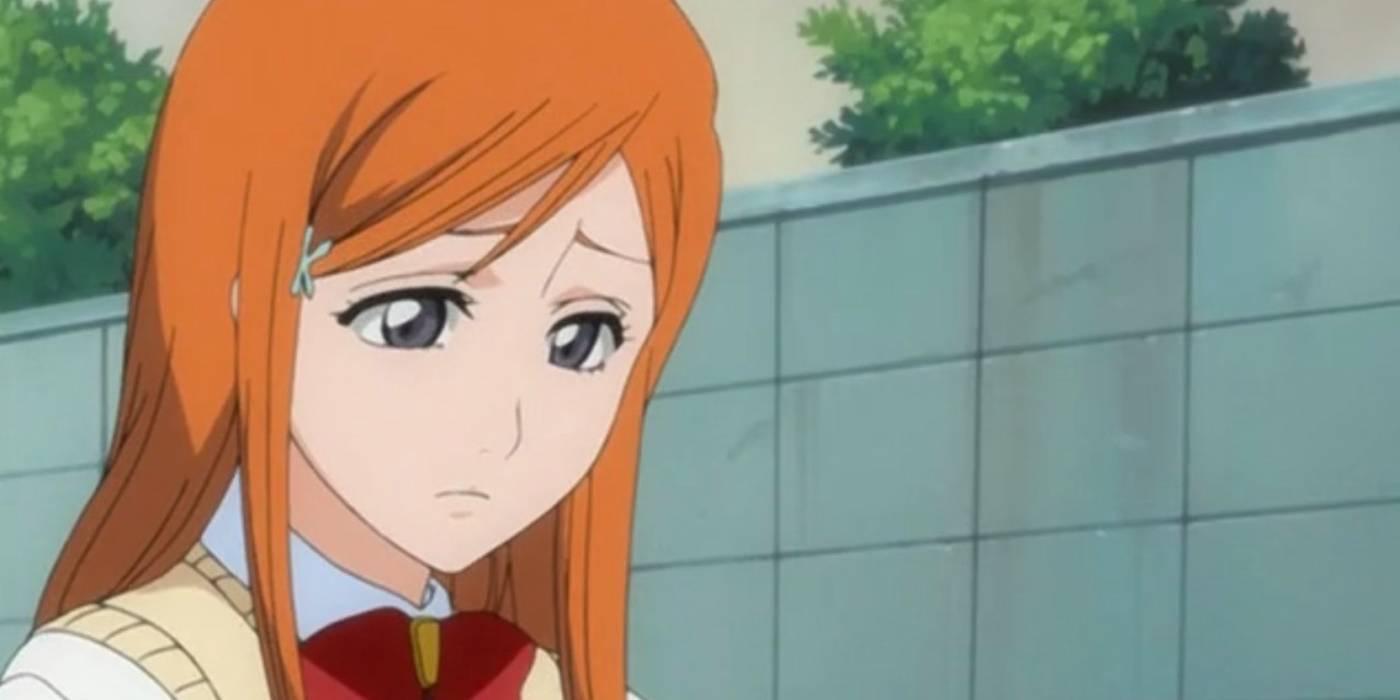 Орихиме Иню, печально смотрящая вниз в Bleach.