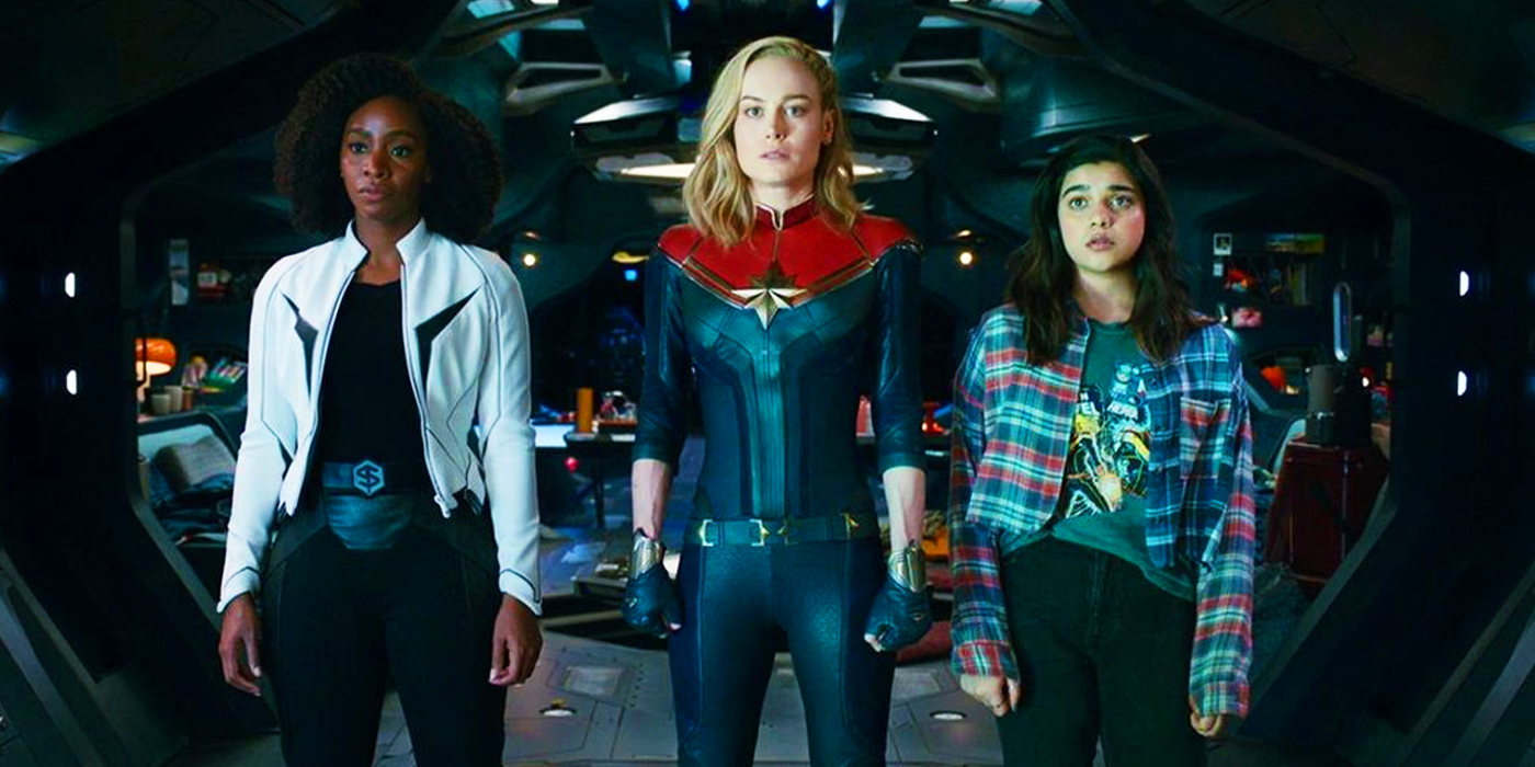 Фотоны, Капитан Марвел и Мисс Марвел на корабле Карл Дэверс в фильме "The Marvels"