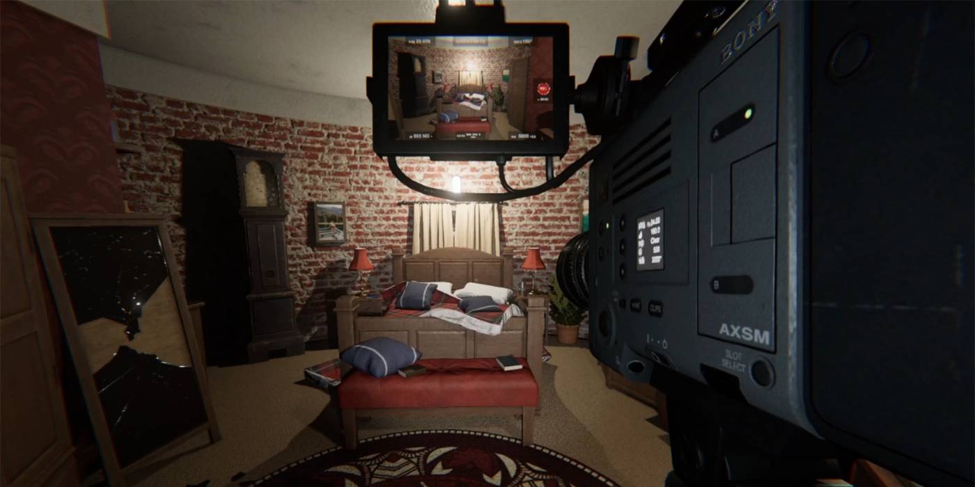 Игрок, направляющий камеру на кровать в Phasmophobia