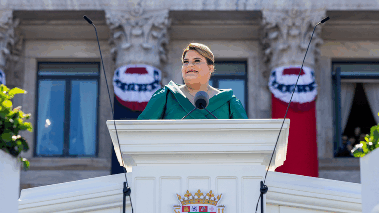 Губернатор Пуэрто-Рико подписал закон о признании неродившихся детей как человеческих существ