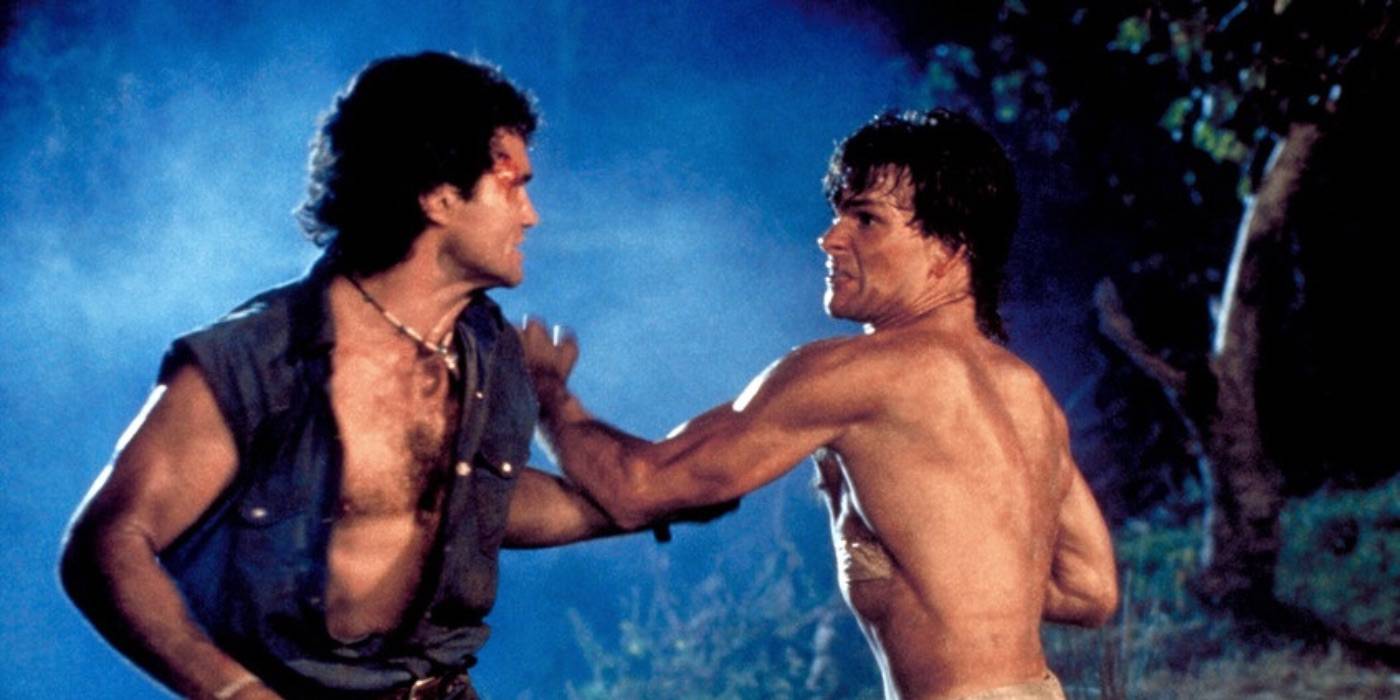 Дэлтон сражается с Джими Рене в "Road House"