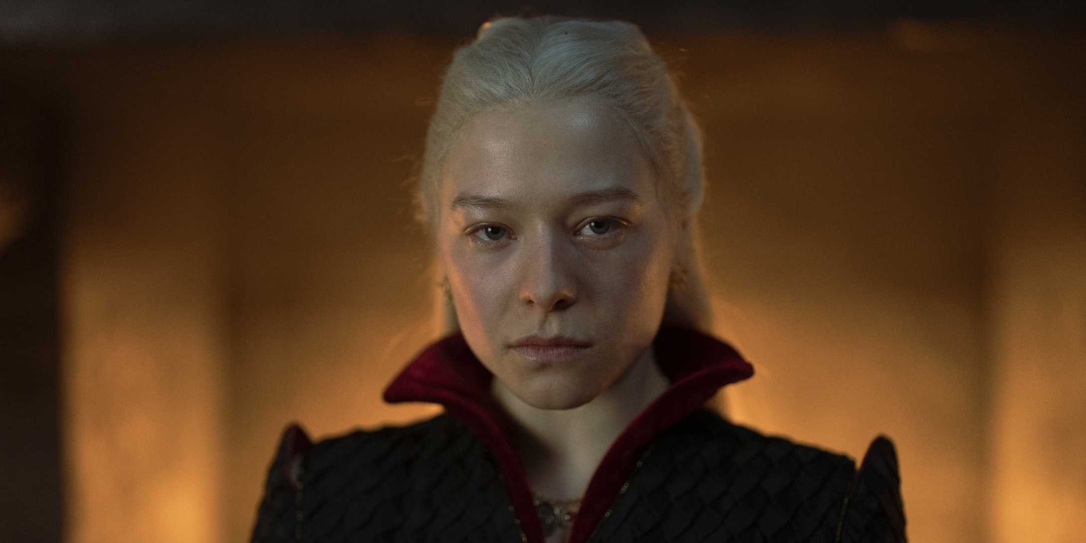 Рэйнира в финале первого сезона «Дома дракона»