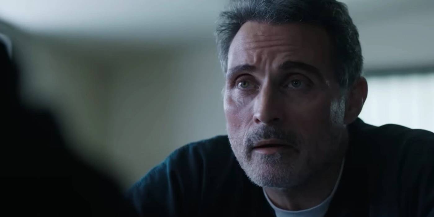 Руфус Севэлл смотрит в Kaleidoscope