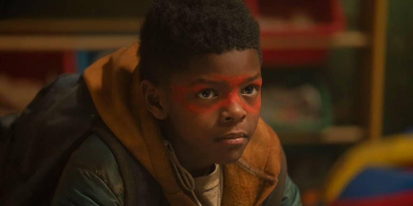 Сэм сидит в подземном бункере в 5-й серии "Последнего человека" на HBO