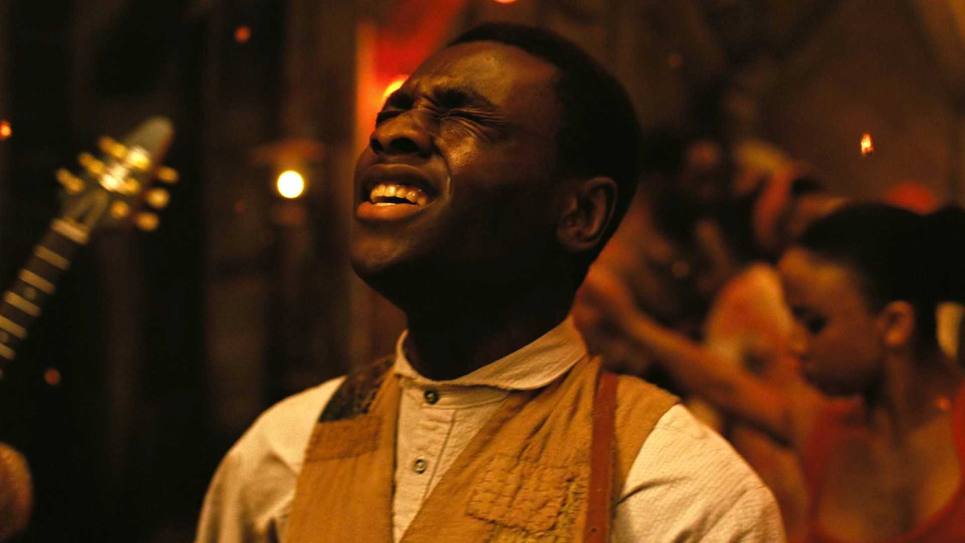 Sammie performing I Lied To You in Sinners